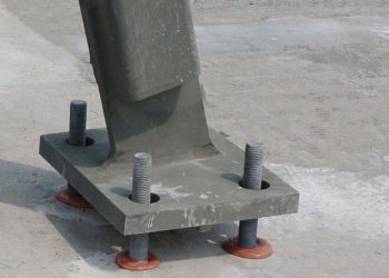 کاشت انکر بولت